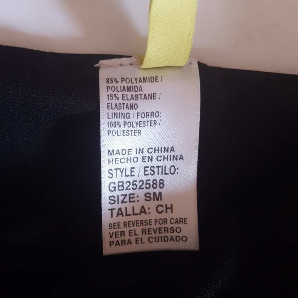 Gianni Bini Senorita plunge one piece swimsuit - Picture 10 of 10